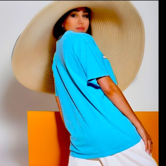 Rare🐰 SPACE JAM: BUGS BUNNY 🐰 A New Legacy Baby Blue Short Sleeve T-Shirt🐰 - Picture 7 of 9